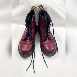Burgundy Dr. Martens Boots Youth Sz 1 Air Wair Delaney Side Zip Combat AW004